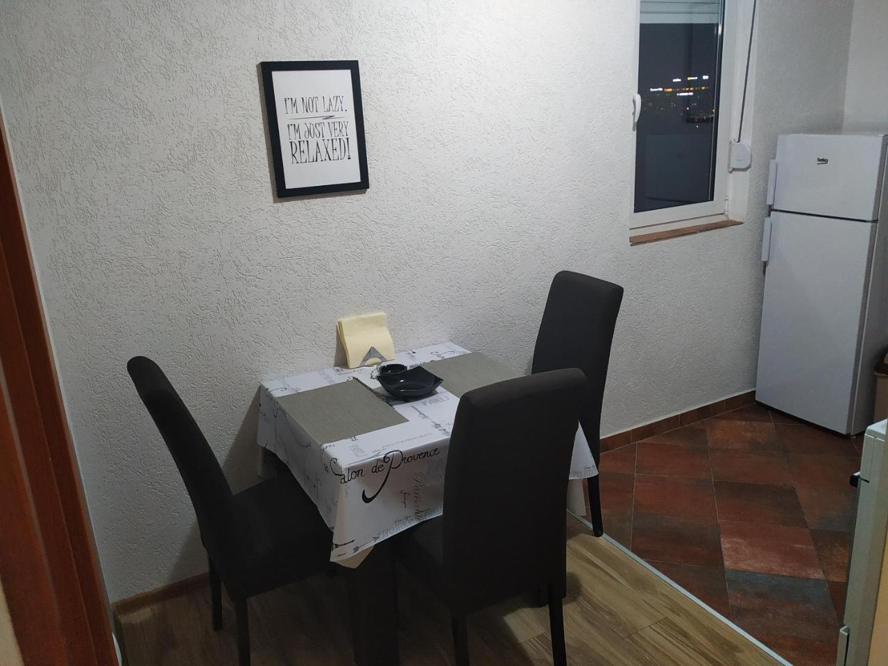 Apartment Dora Подгорица Экстерьер фото