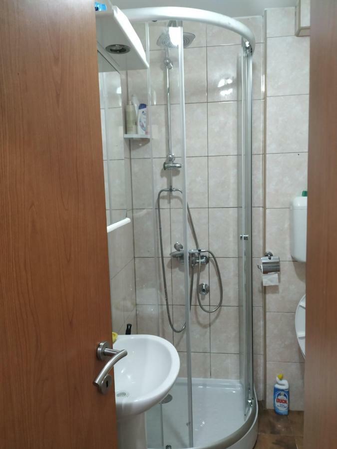 Apartment Dora Подгорица Экстерьер фото